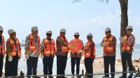 Peresmian Nongsa–Changi Cable di Batam yang menghubungkan Indonesia dan Singapura sebagai infrastruktur konektivitas digital. Peresmian Nongsa–Changi Cable di Batam yang menghubungkan Indonesia dan Singapura sebagai infrastruktur konektivitas digital.