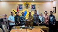 Bupati Kepulauan Anambas berdiskusi dengan pejabat Kemendagri mengenai penguatan kemampuan fiskal daerah di Jakarta.