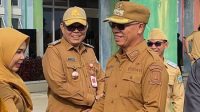 Bupati Kepulauan Anambas Aneng memimpin apel pagi dan mengumumkan percepatan pencairan gaji ke-13 ASN.