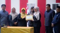 Wakil Bupati Bintan Deby Maryanti menyampaikan usulan penyertaan modal Rp9 miliar kepada dua BUMD di DPRD Bintan.