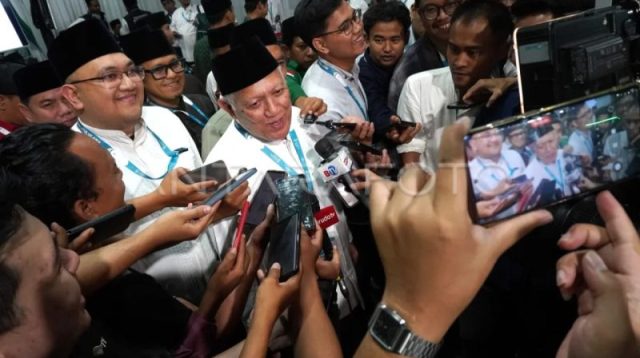 Gus Kikin ditetapkan sebagai Ketua Umum PBNU masa khidmah 2026–2031 dalam Muktamar ke-35 NU di Jombang.