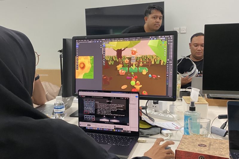 Peluncuran Garuda Spark Innovation Hub di Nongsa Digital Park Batam untuk memperkuat pengembangan talenta digital lokal.