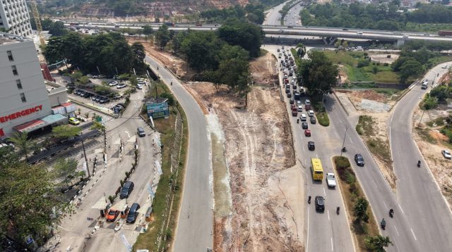Pekerjaan peningkatan Jalan Gajah Mada segmen Landing Point Fly Over hingga Simpang Jalan Madani Batam.
