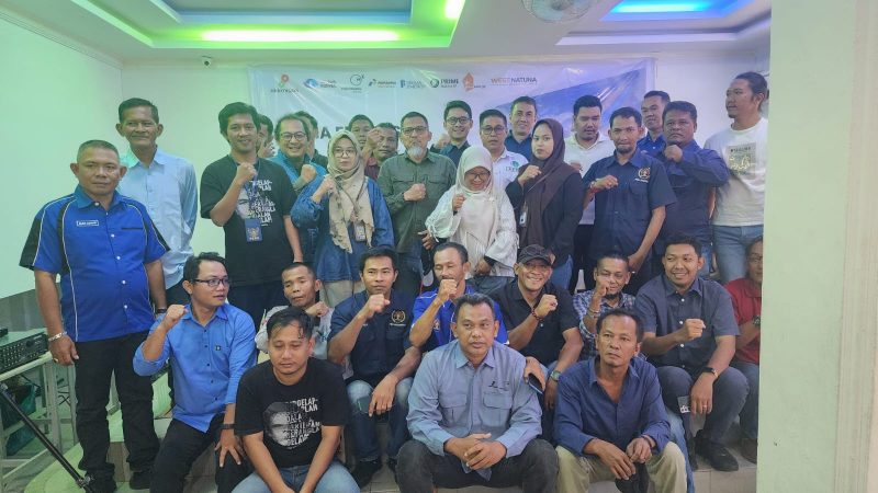 SKK Migas Sumbagut dan KKKS Kepri berdiskusi dengan jurnalis Kepulauan Anambas dalam kegiatan Media Edukasi 2026.