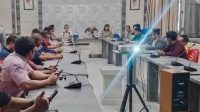 Rapat taksi online dan konvensional