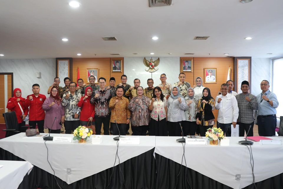thr lebaran perusahaan di kepri