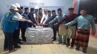 Ansar Resmikan Listrik 24 jam di Selat Gelam