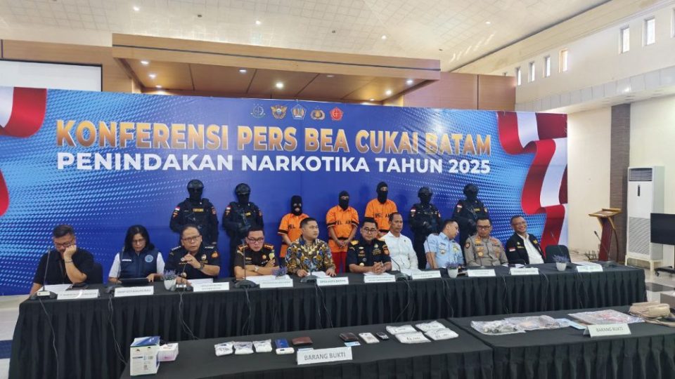 Tangkapan sabu di hang nadim