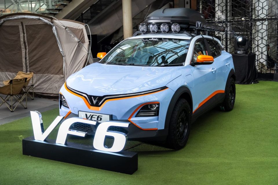 Vinfast v6 batam