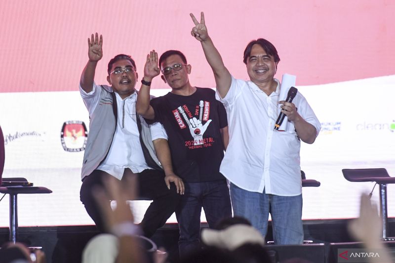 Ade Armando Komisaris PLN