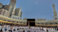 Karyawan alfamart umrah
