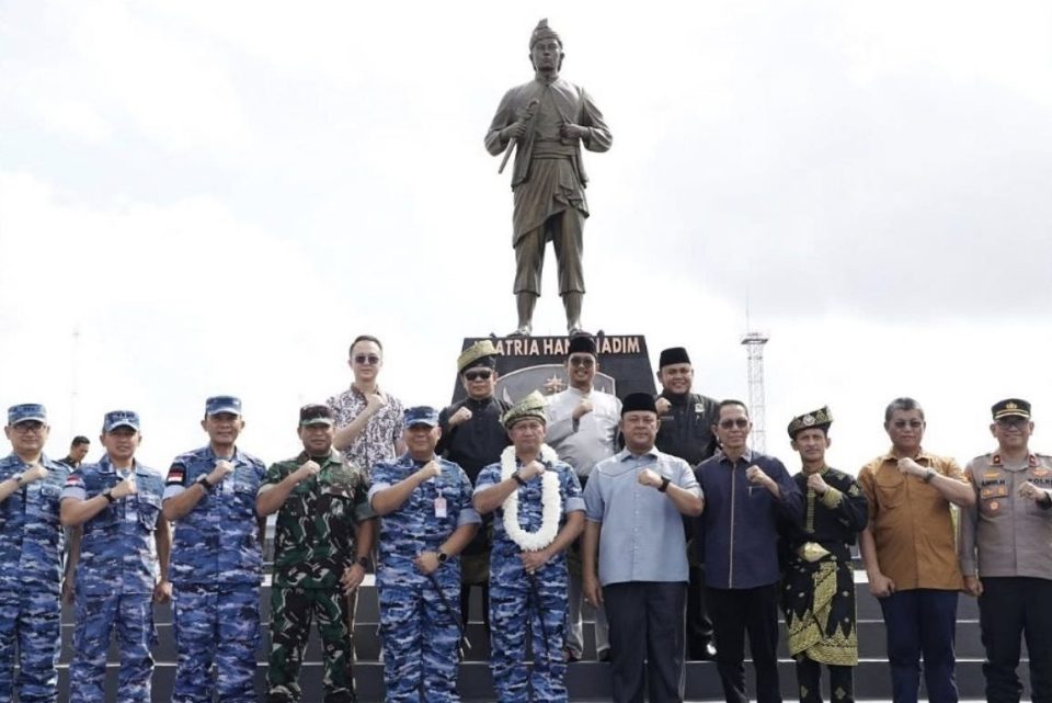 Patung Hang Nadim