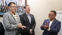 Industri semikonduktor batam