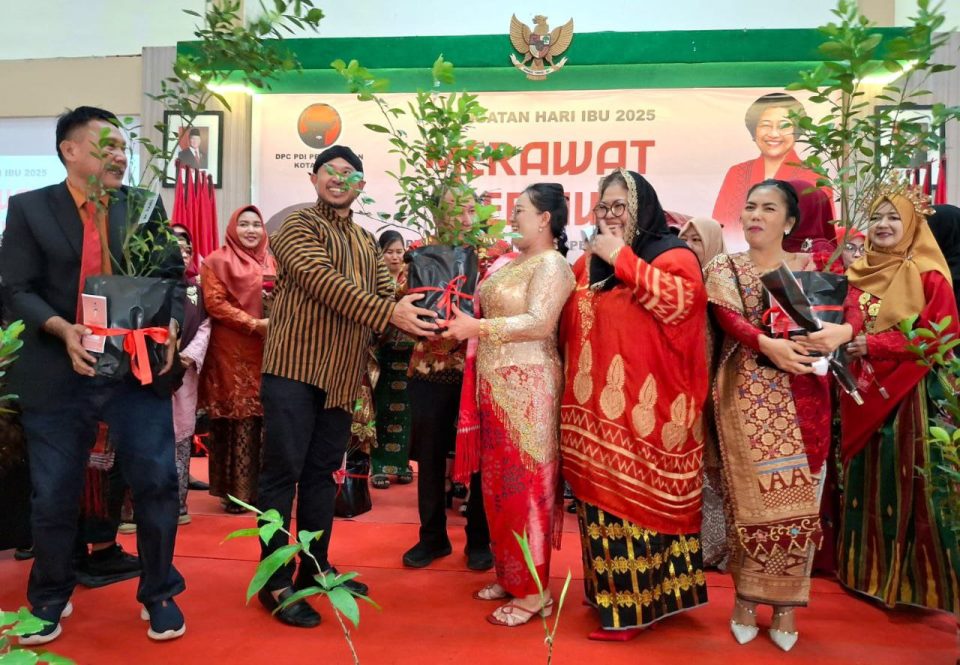 Hari Ibu 2025