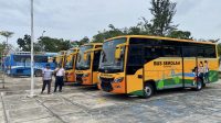 Bus Sekolah Batam