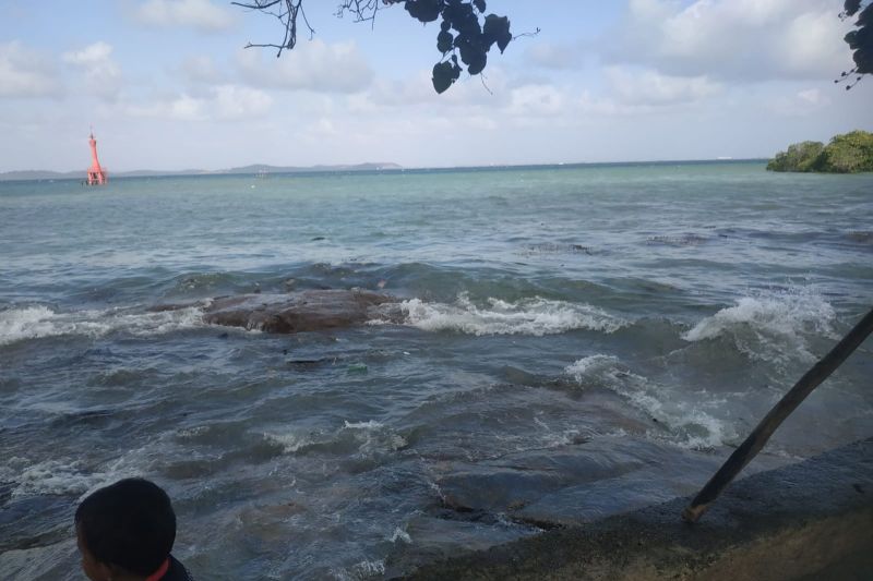 Minyak tumpah bintan