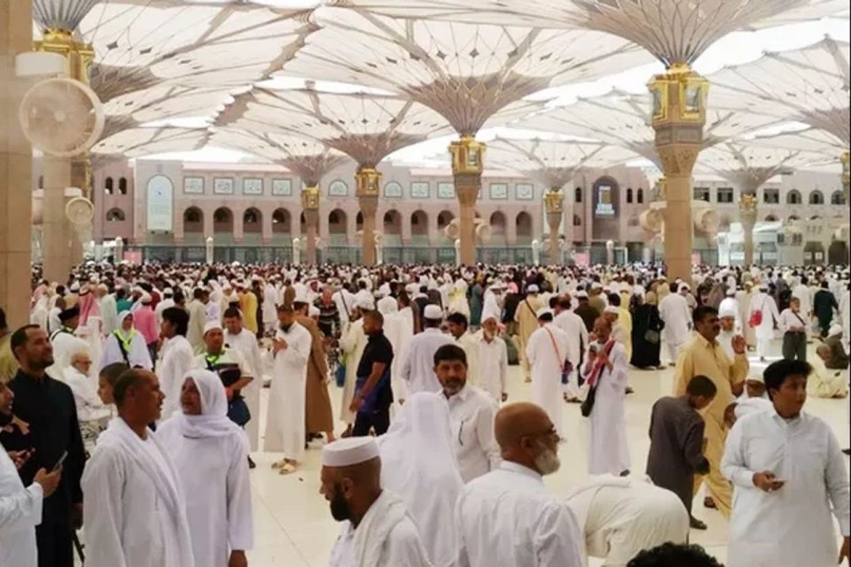 Penipuan umrah batam altintur