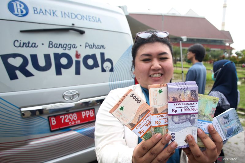 Tukar uang lusuh