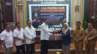 Kejari Karimun fasilitasi penyerahan utang pelindo ke BUP