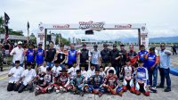 Pembalap memacu motor pada MotoPrix Region A Sumatera di Aceh Besar. Pembalap memacu motor pada MotoPrix Region A Sumatera di Aceh Besar.