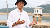 Amsakar Achmad mengawal pemulihan layanan dasar dan aktivitas ekonomi Batam setelah gangguan listrik.