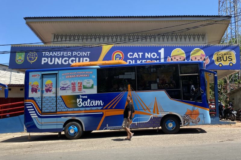 Bus listrik batam