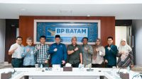 Anggota DPD RI Ria Saptarika bertemu Deputi Bidang Pengusahaan BP Batam Denny Tondano untuk membahas kesiapan air dan listrik di Batam.
