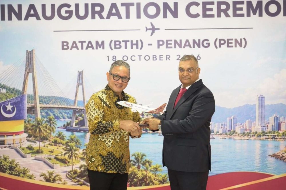 Penerbangan batam penang