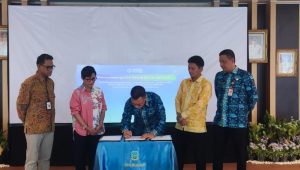 Bupati Kepulauan Anambas Aneng dalam kegiatan penandatanganan nota kesepahaman dengan Yayasan Anambas Foundation pada peluncuran Anambas Sustainability Forum 2027.